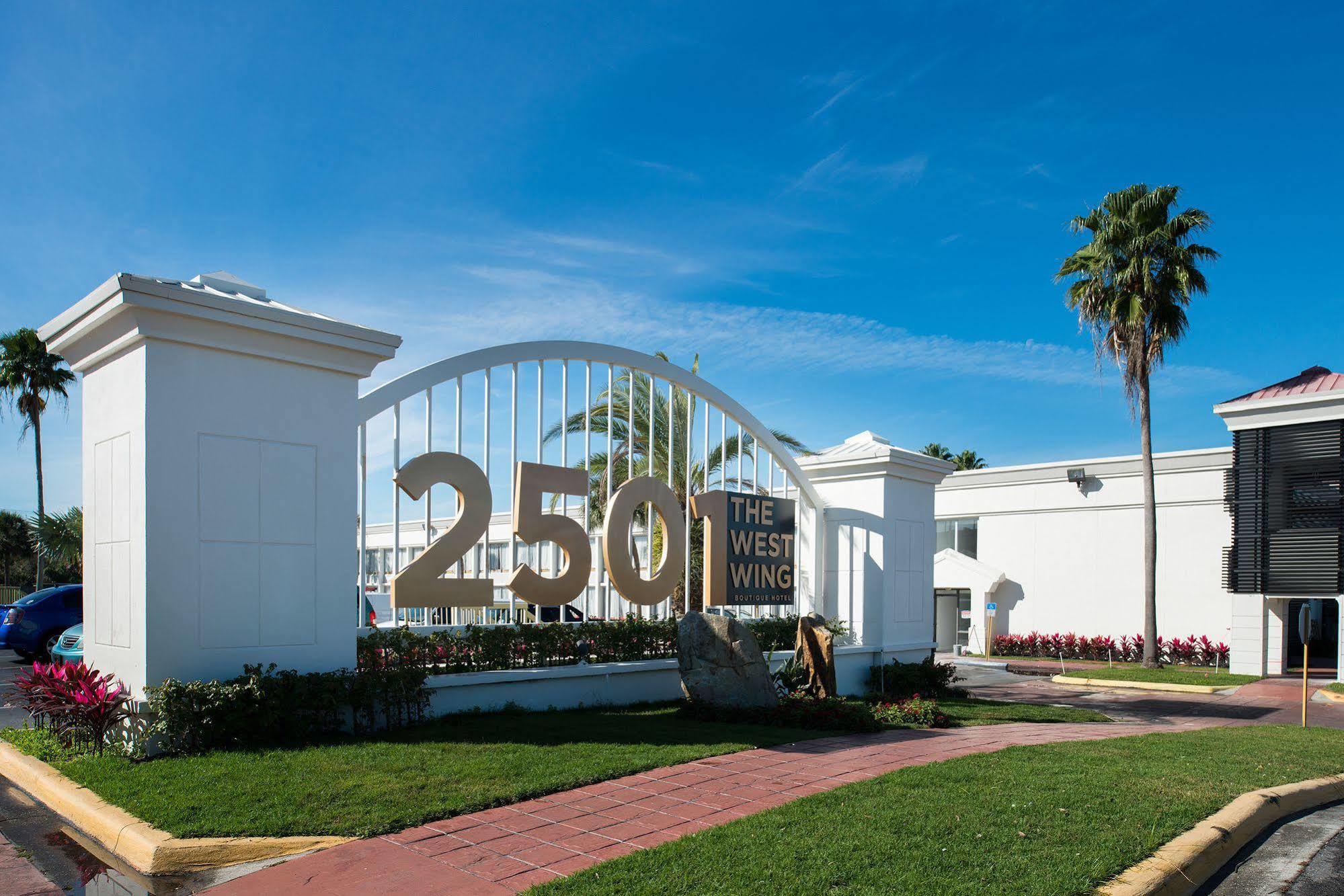 The West Wing Boutique Hotel Tampa Exterior photo