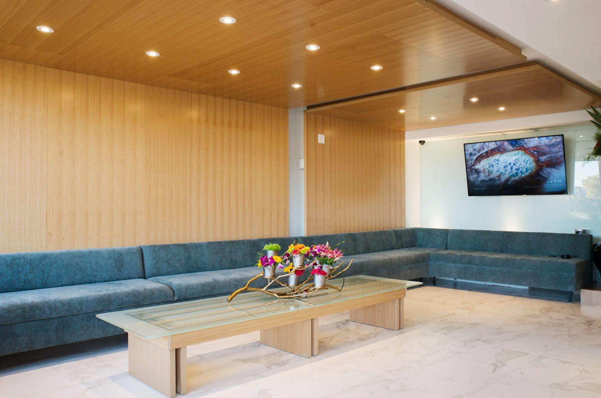The West Wing Boutique Hotel Tampa Exterior photo