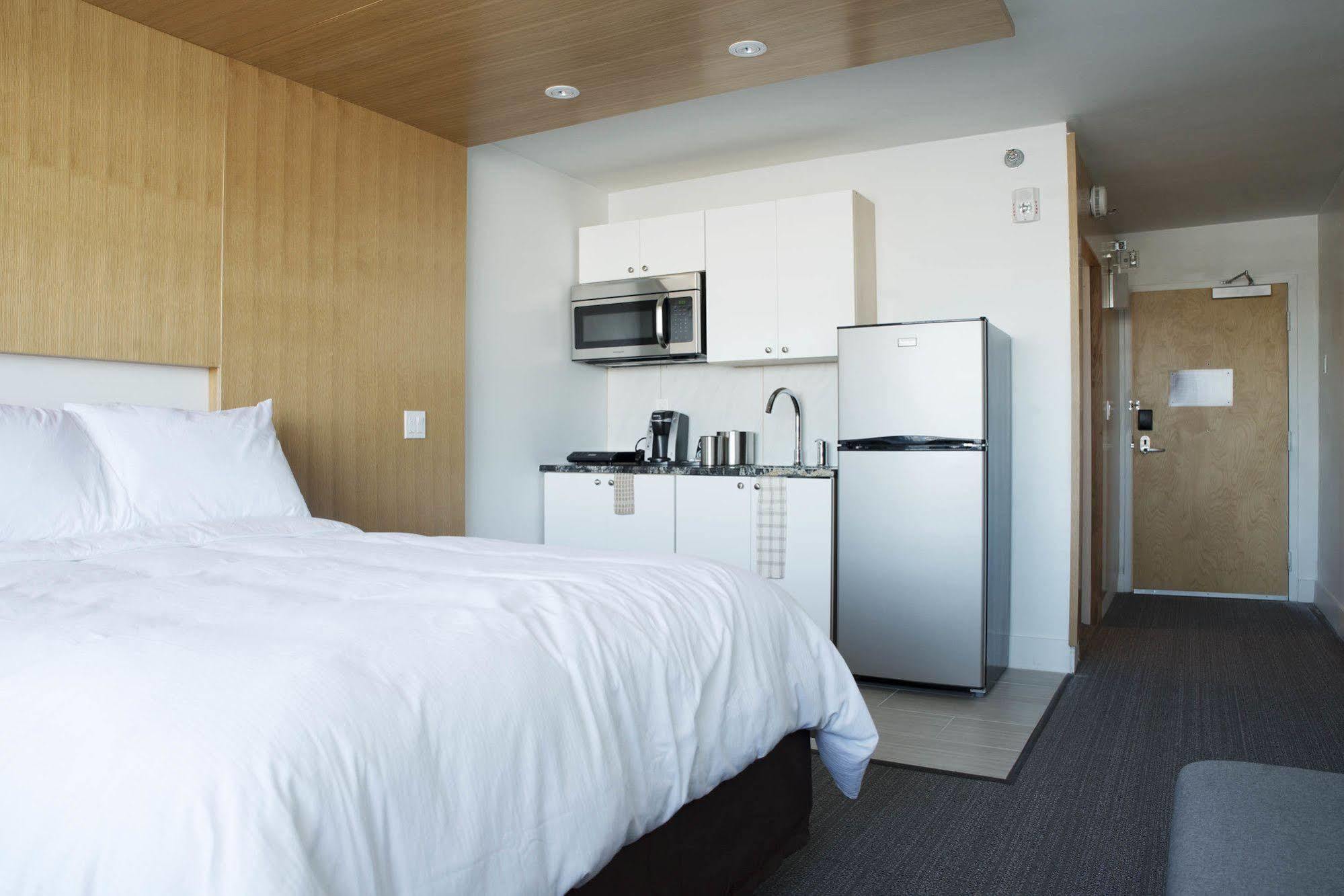 The West Wing Boutique Hotel Tampa Exterior photo